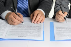 signing-two-contracts156223874TS